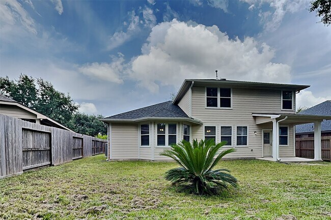 Building Photo - 31243 Quail Oak Park Ln