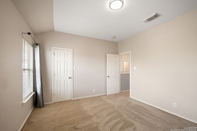 Building Photo - 207 Verde Ridge