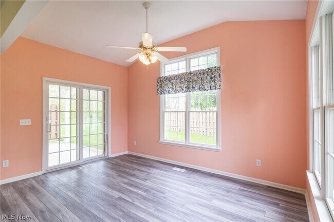 Building Photo - 14480 Quail Ridge Dr