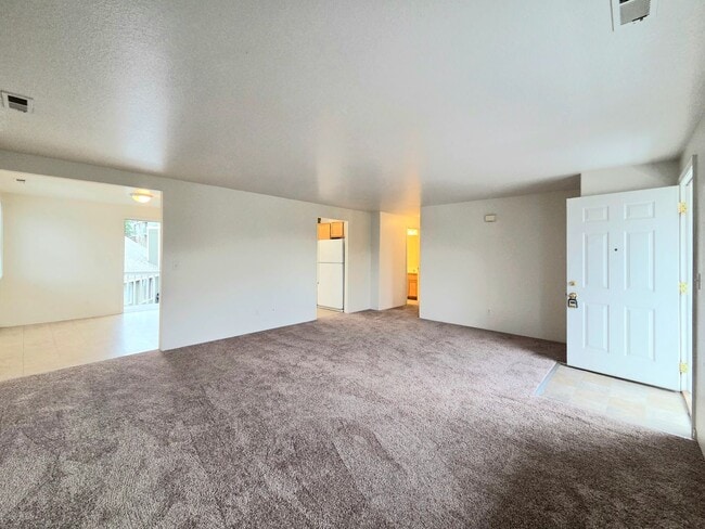 Building Photo - 1409 Maple St