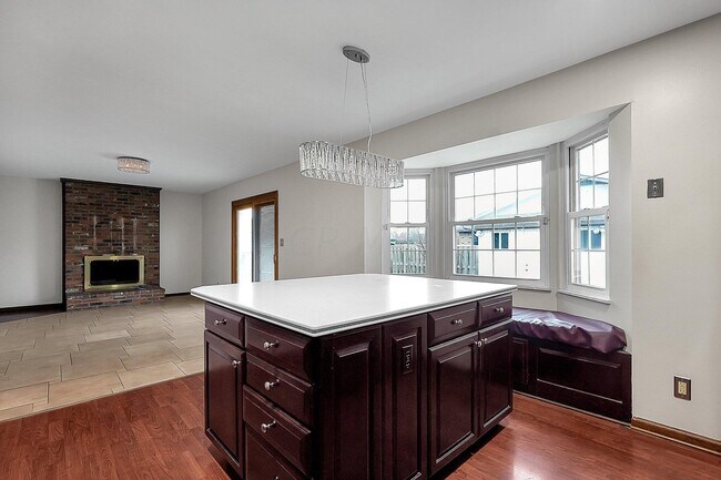 Building Photo - 4959 Woodbriar Pl