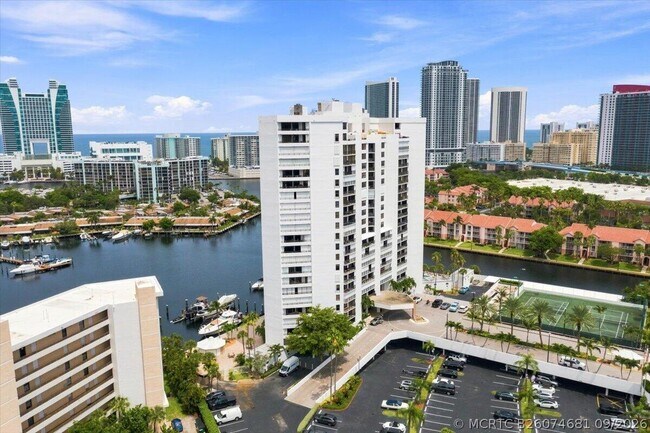 Building Photo - 300 Three Islands Boulevard
