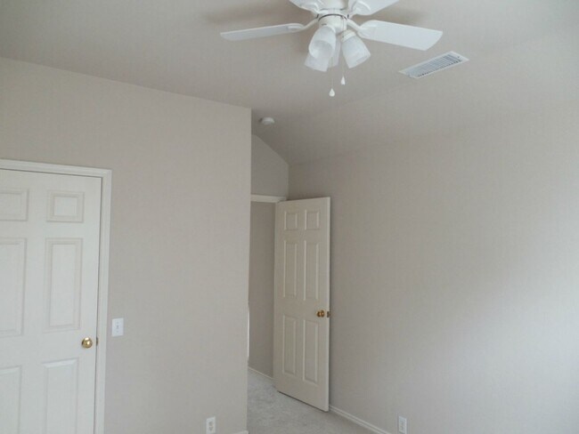 Building Photo - 2709 Dunbar Dr