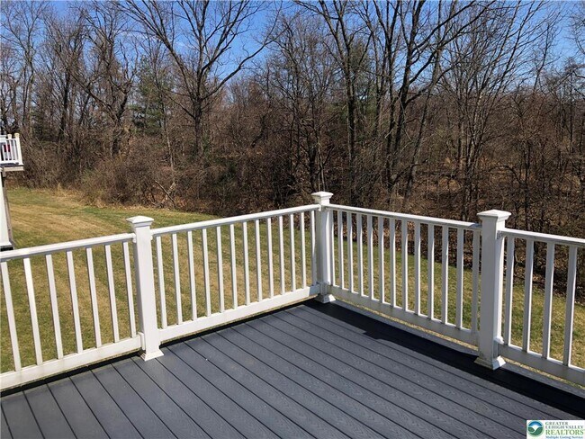 Building Photo - 6137 Valley Forge Dr