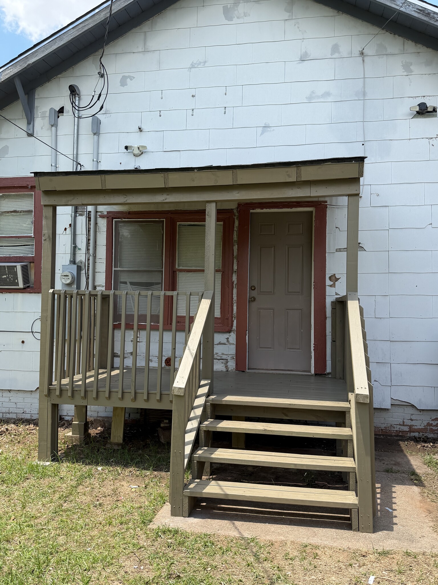 Building Photo - 1307 Giddings St