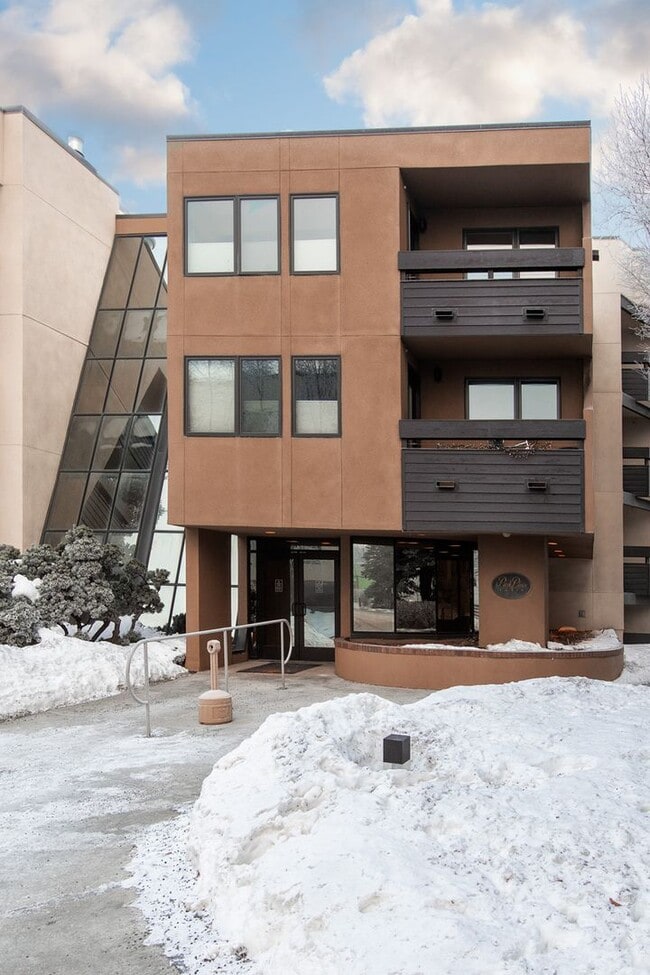 Building Photo - 1200 I St