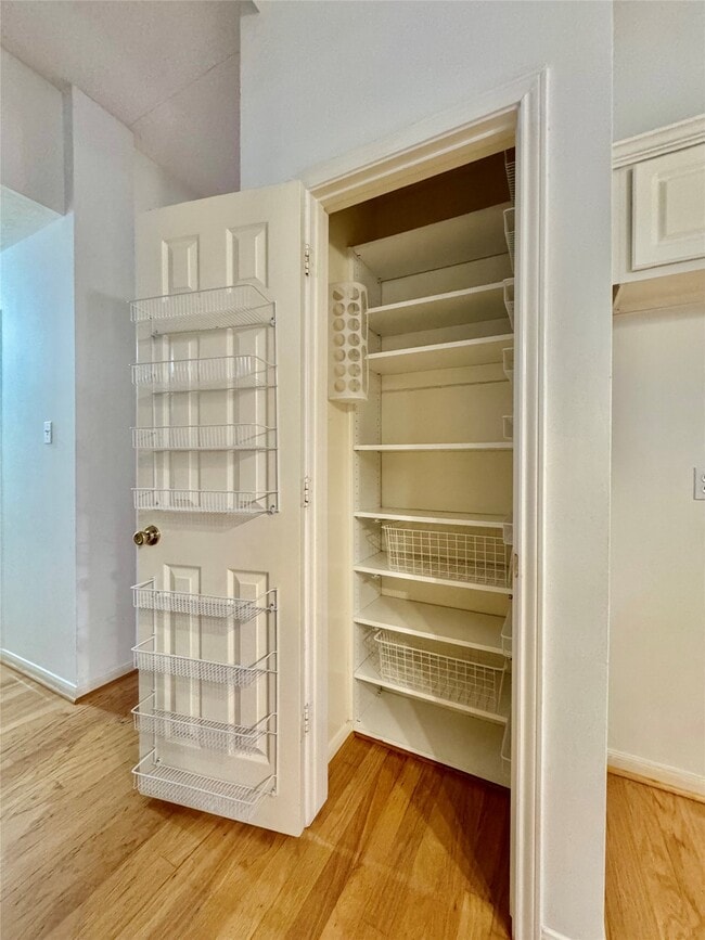 Building Photo - 1215 Wood Haven Ct