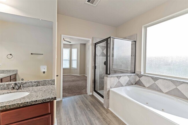 Building Photo - 2814 Palm Harbour Dr