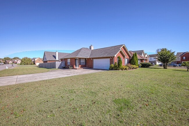 Building Photo - 5156 Cicada Cir