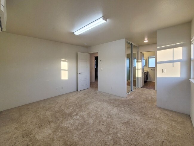 Building Photo - 4BR / 3Bath Home in Haakea at Hoopili!