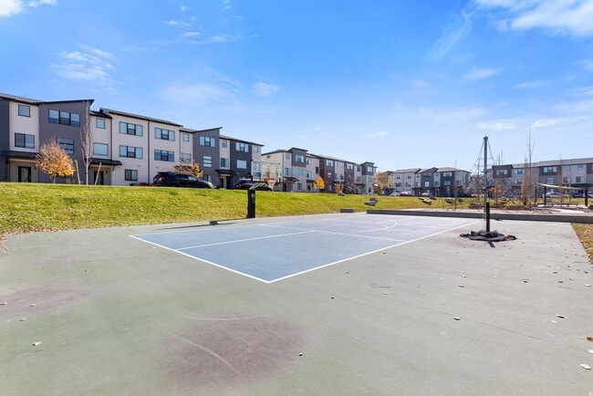 Building Photo - 461 S 900 W