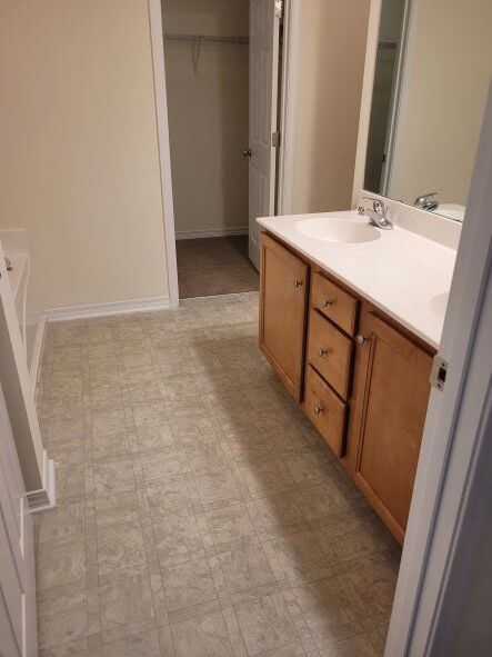 Building Photo - 13200 Birch Ct