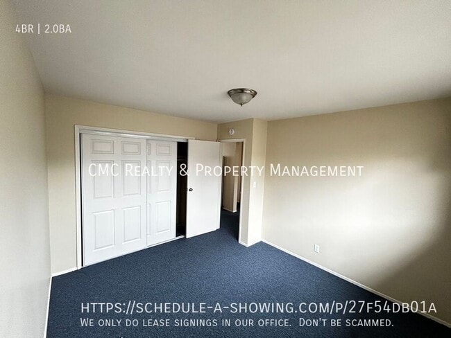 Building Photo - 2039 Lewis Ave