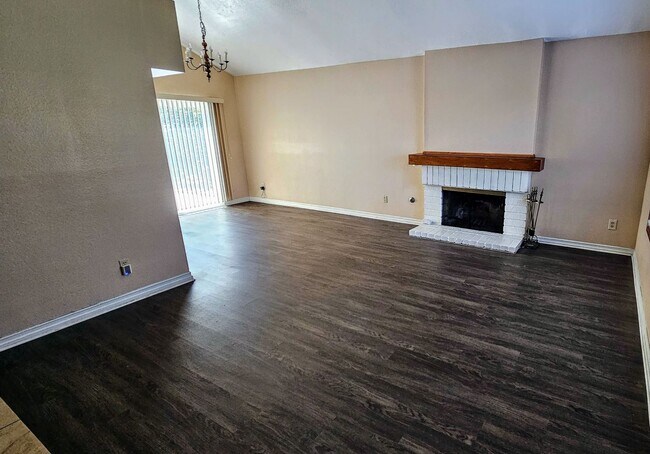 Building Photo - 2632 S Marigold Ave