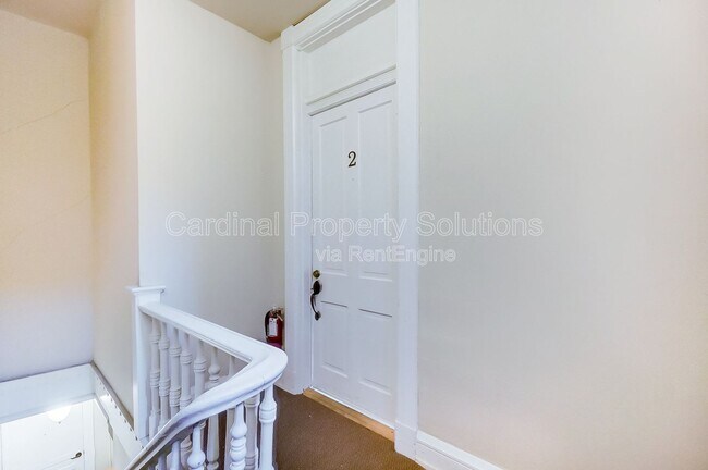 Building Photo - 2114 Kemper Ln