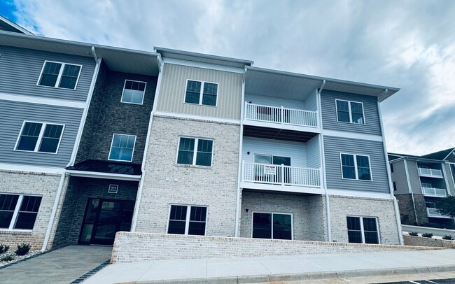 Building Photo - 1st Month Rent Free - THE CROWN AT CORNERSTONE