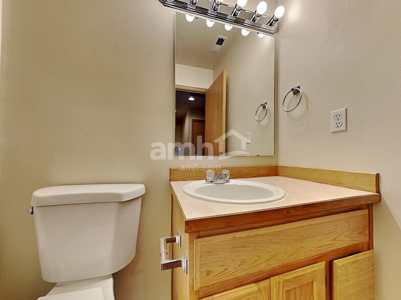 Building Photo - 17218 12th Avenue Ct E