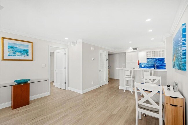 Building Photo - 2100 N Atlantic Ave