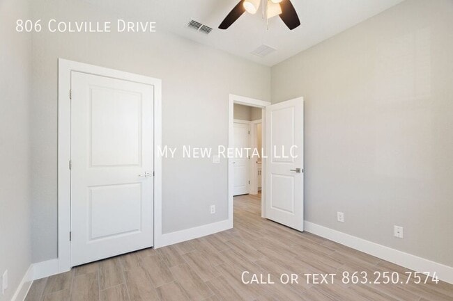 Building Photo - 806 Colville Dr
