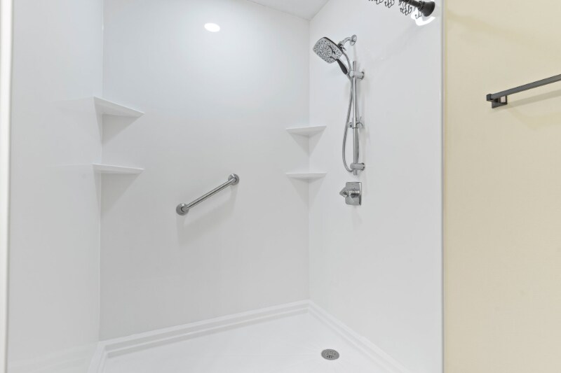 Building Photo - 42211 Broad Walk Ave