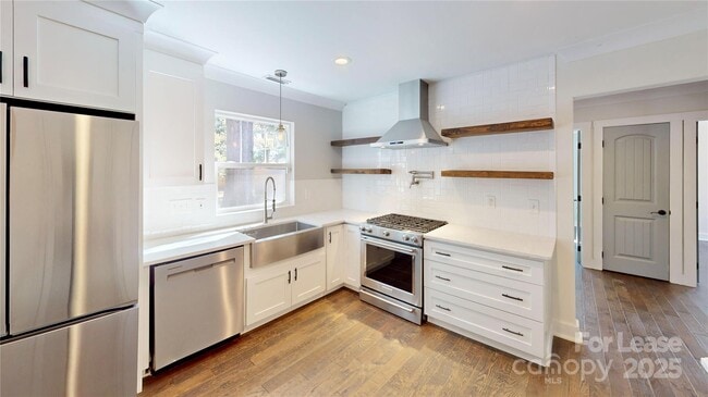 Building Photo - 1412 N Sharon Amity Rd