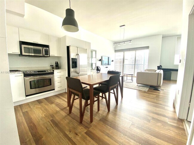 Building Photo - 133 NE 2nd Ave