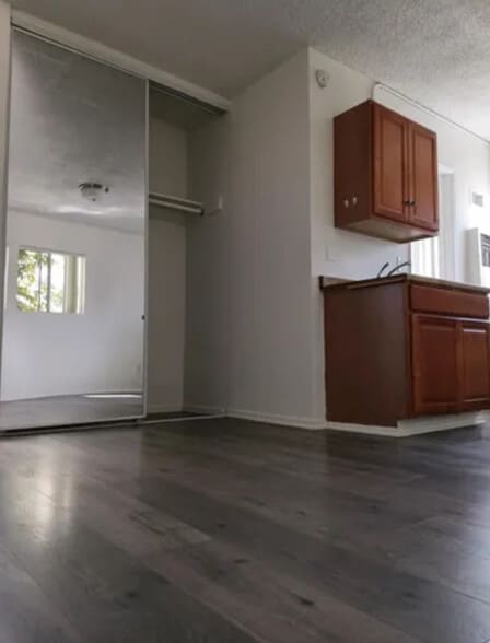 Building Photo - 7253 Jordan Ave