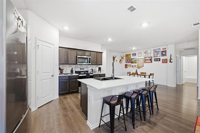 Building Photo - 1212 Briar Hl Dr