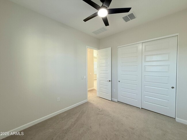 Building Photo - 17050 N 50th Pl