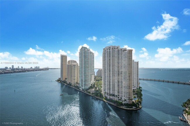 Building Photo - 300 Biscayne Blvd Way