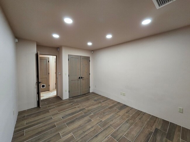 Building Photo - 501 Rio Grande Ave