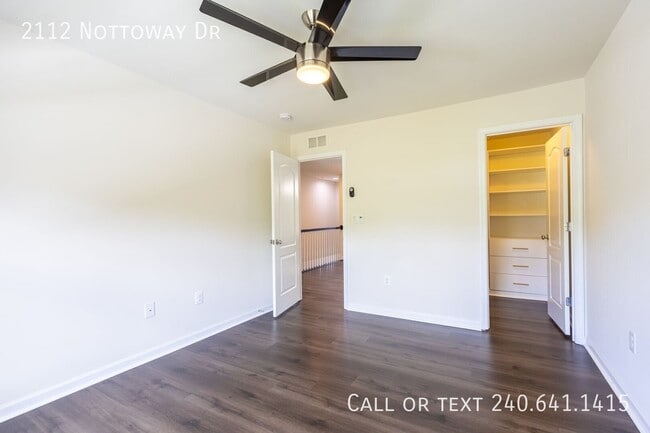 Building Photo - 2112 Nottoway Dr