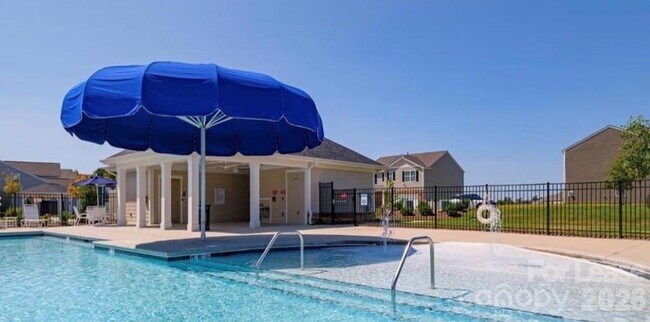 Building Photo - 10749 Adair Wds Dr