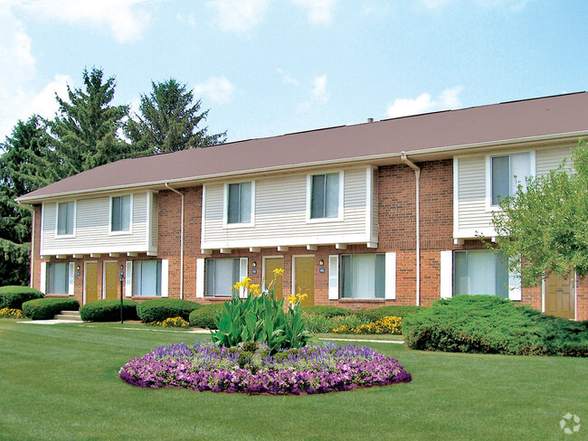 Building Photo - Chelsea Townhomes