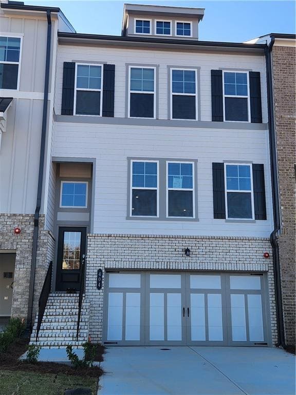 Building Photo - 404 Brodie Dr