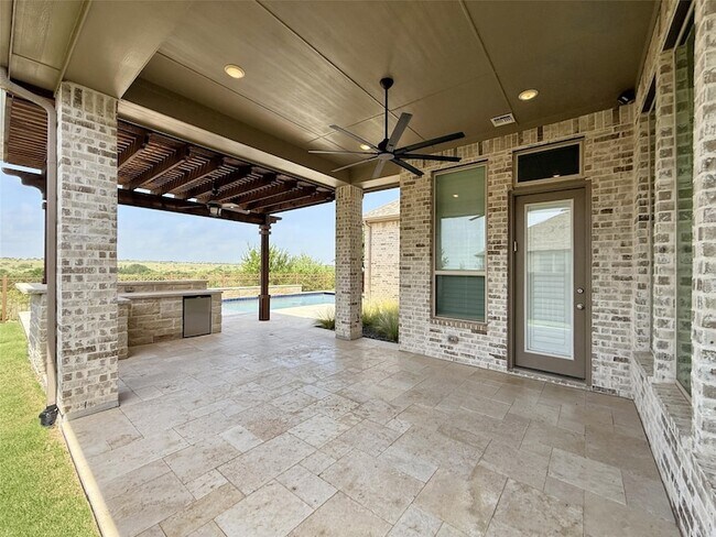 Building Photo - 6905 Broomsedge Dr