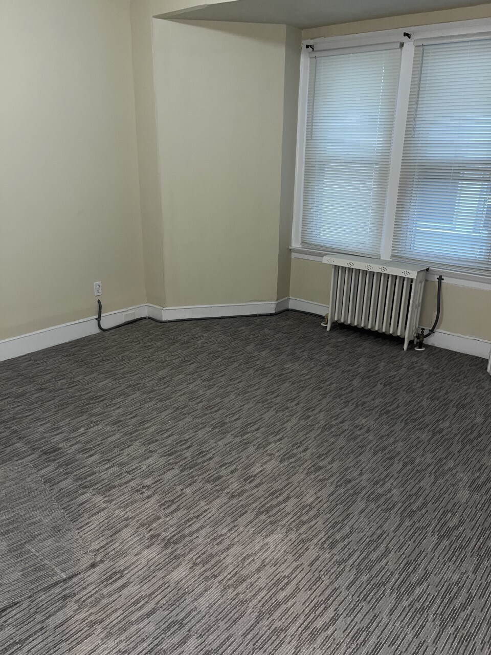 2nd bedroom - 1504 68th Ave