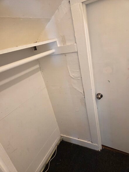 Bedroom #2 closet - 11 Hammond St