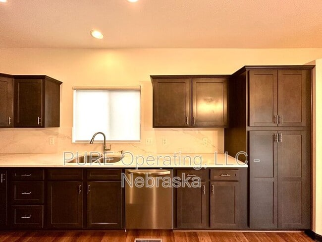 Building Photo - 20807 Clark Street