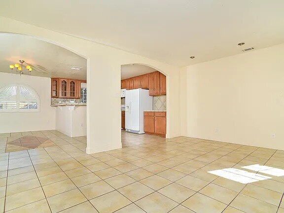 Building Photo - An attractive 3 bedroom, 2 bath, 1352 square foot home is now available for rent