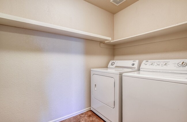 Building Photo - Beautiful 2 Story In Woodmen Hills!