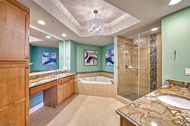 Building Photo - 2104 W First St