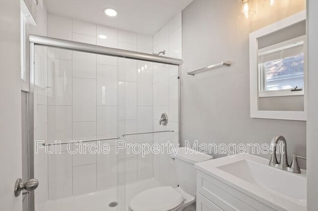 Building Photo - 1222 S 118th St