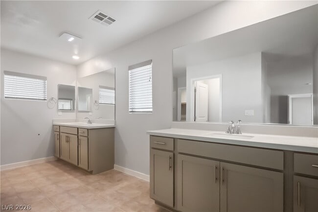 Building Photo - 7080 Onyx Mound St