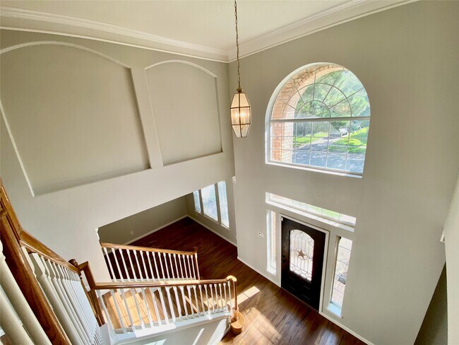 Building Photo - 6315 Holly Canyon Ct