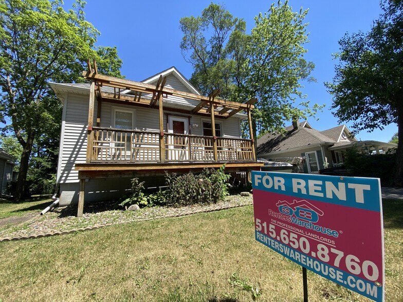 Building Photo - 409 2nd St