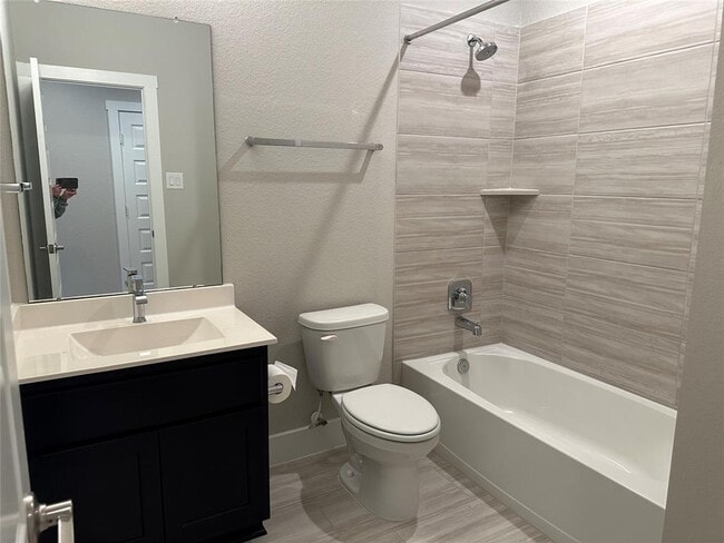 Building Photo - 3535 Gore Creek Dr