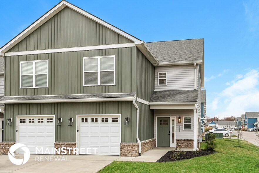 Building Photo - 2926 Paddle Wheel Dr