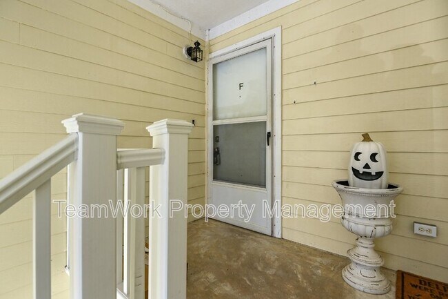 Building Photo - 2311 Tall Sail Dr