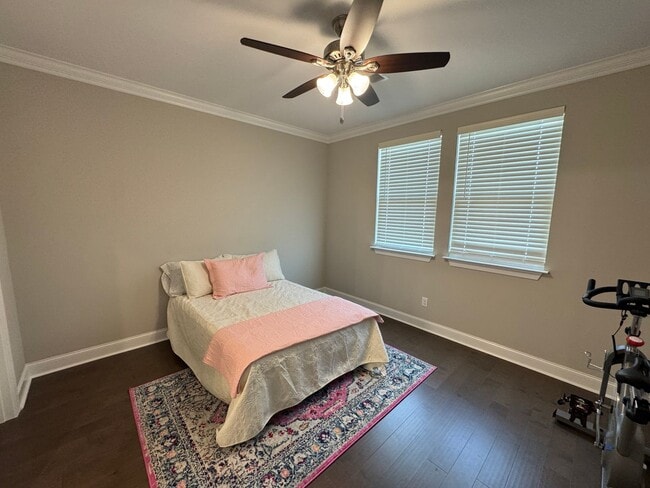 Building Photo - 3BR/3.5BA For Rent